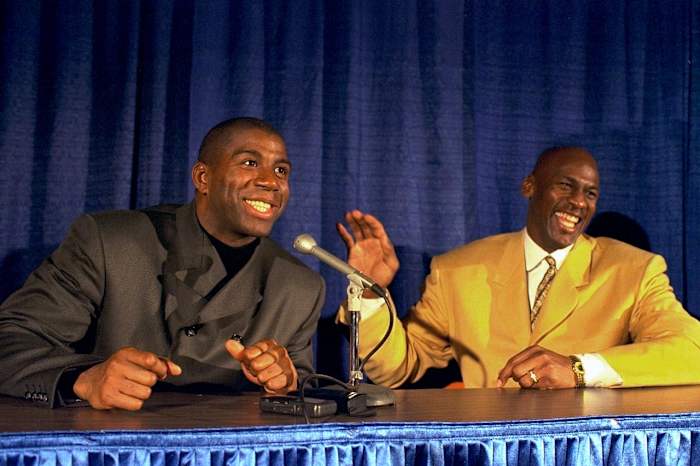1996-Magic-Johnson-Michael-Jordan-05774197.jpg
