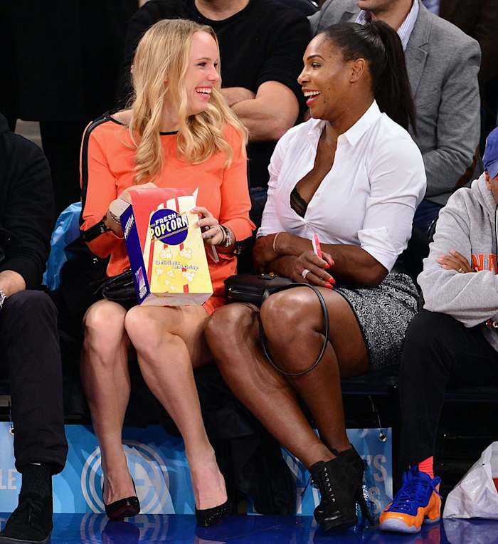 2014-1104-Caroline-Wozniacki-Serena-Williams.jpg