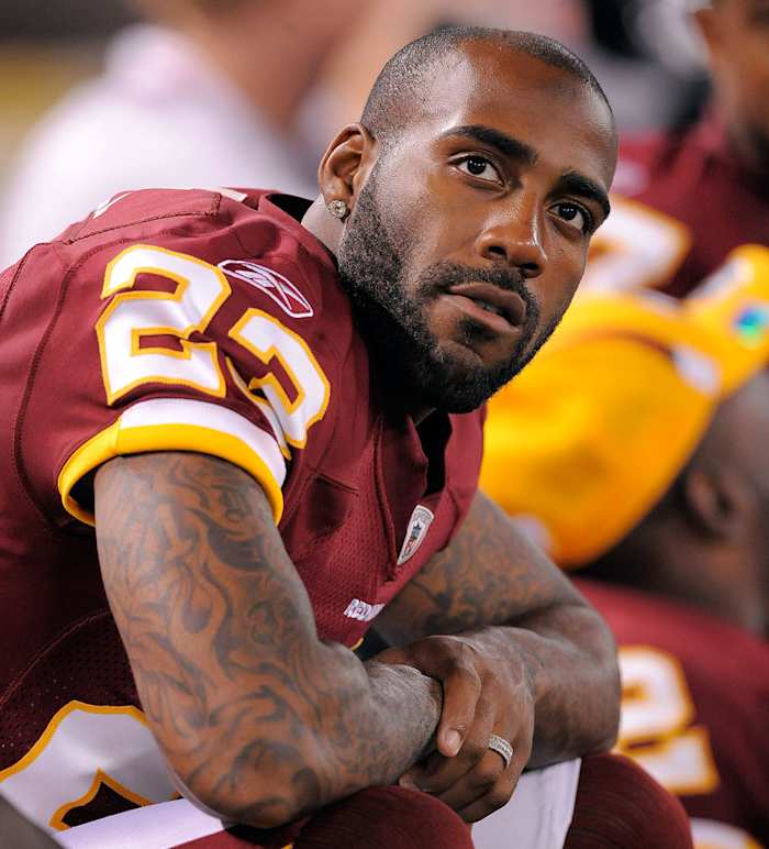 2009-DeAngelo-Hall-076853909.jpg
