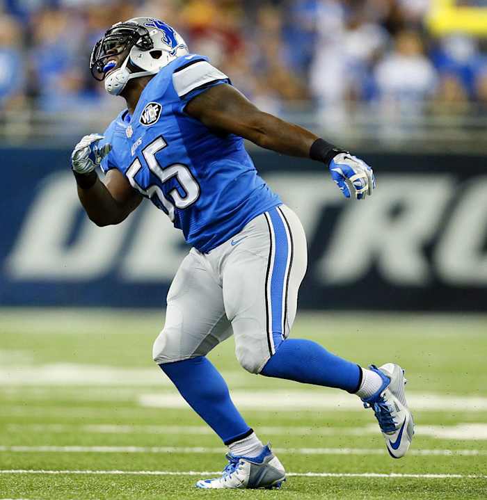 2014-Stephen-Tulloch-torn-acl.jpg