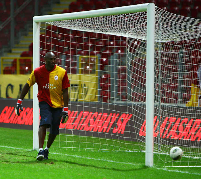 CBN110925012_Kobe_Bryant copy.jpg