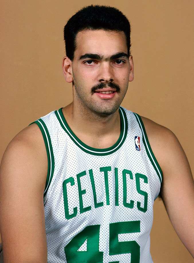 Ramon-Rivas-unibrow.jpg