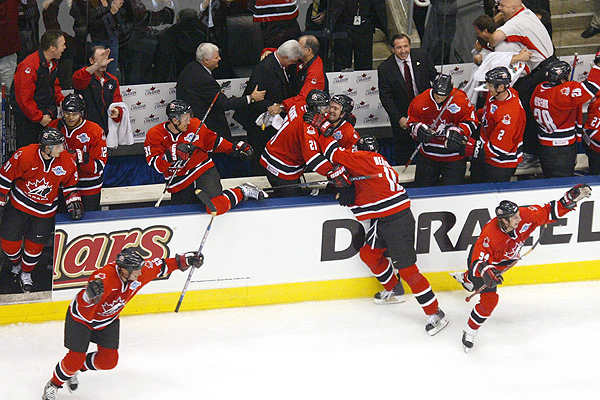 Canada won the second World Cup of Hockey in 2000, the last time the tournament was played. (Bruce Bennett/Getty Images)