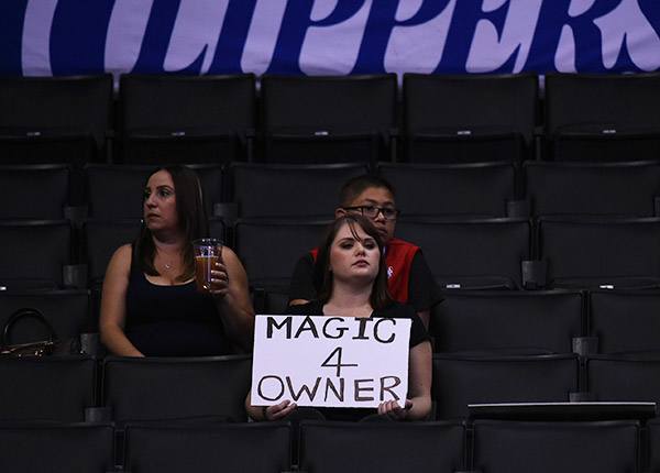 Los Angeles Clippers fans (John W. McDonough/SI)