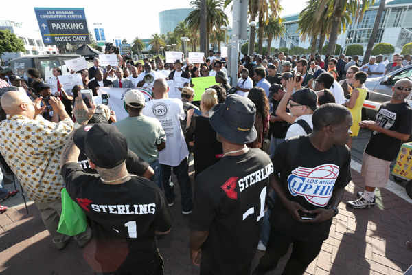 (Jonathan Alcorn/Getty Images News)