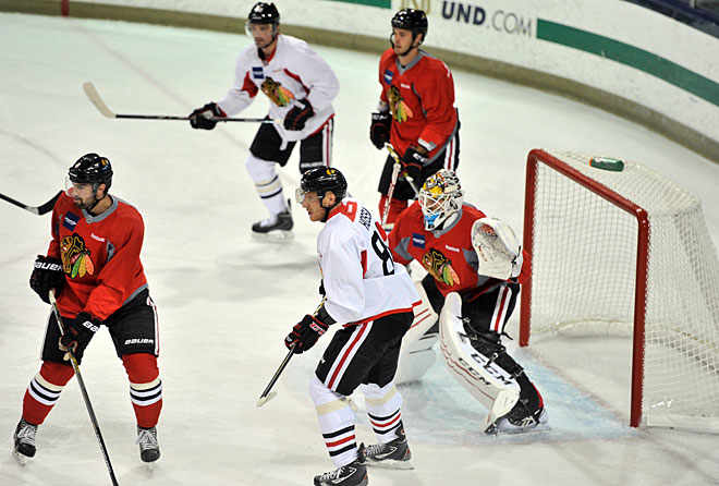 Blackhawks-training-camp.jpg