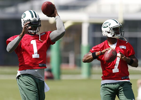 Michael Vick: It hurts to not be quarterback of New York Jets