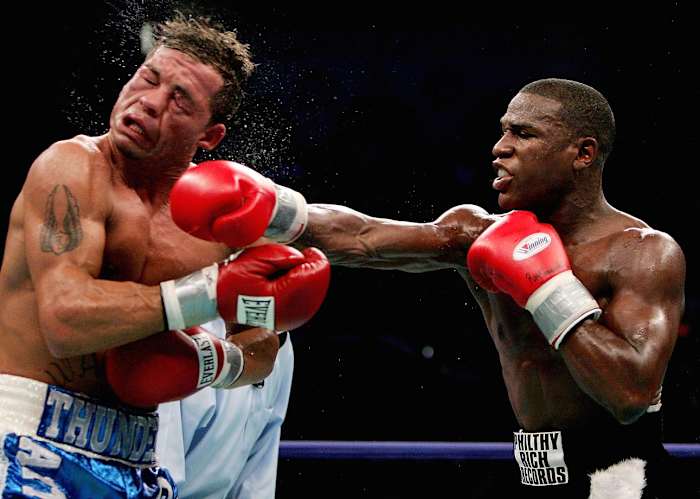 05-mayweather-gatti.jpg