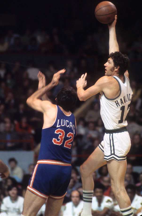 1974-John-Havlicek-Jerry-Lucas-001350993.jpg