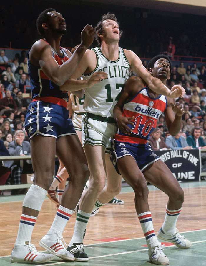 1974-John-Havlicek-Elvin-Hayes-Kevin-Porter-001350996.jpg