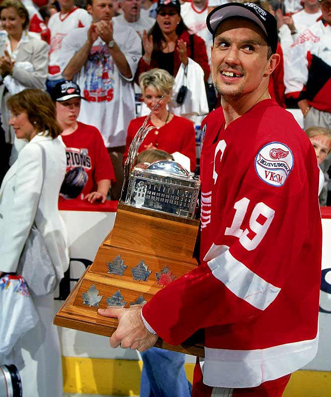 steve-yzerman.jpg