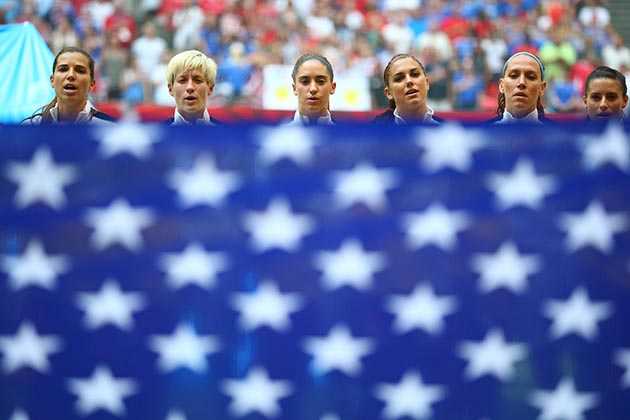 uswnt-flag.jpg
