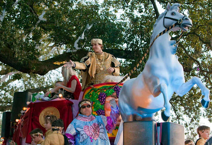 2010-Drew-Brees-Mardi-Gras-parade.jpg