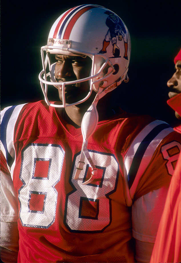 New-England-Patriots-Hart-Lee-Dykes.jpg