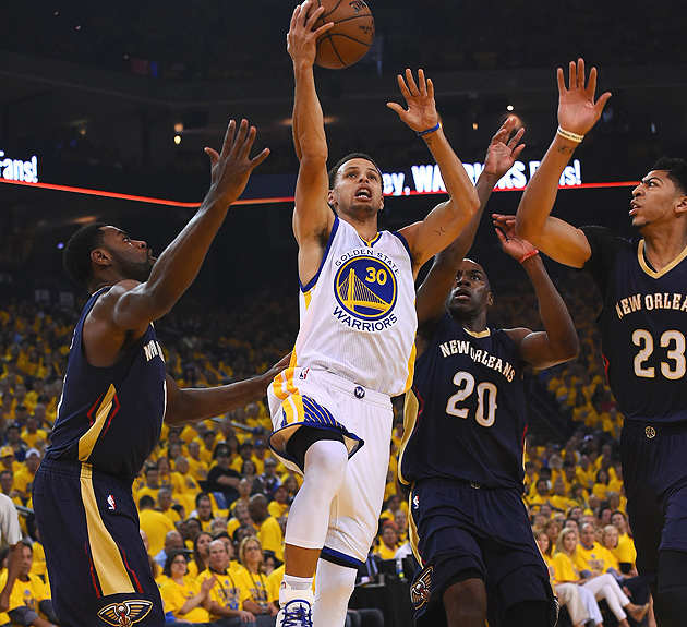 stephen-curry-warriors-pelicans-game-1-victory.jpg