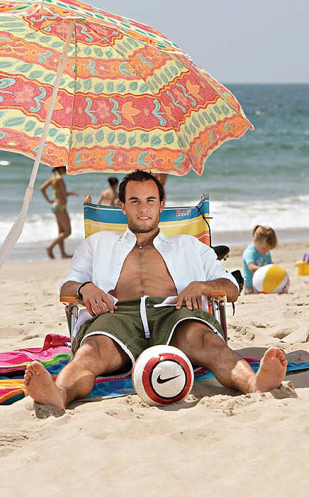 130710134741-landon-donovan-017035006-rt8maskfinal-single-image-cut.jpg