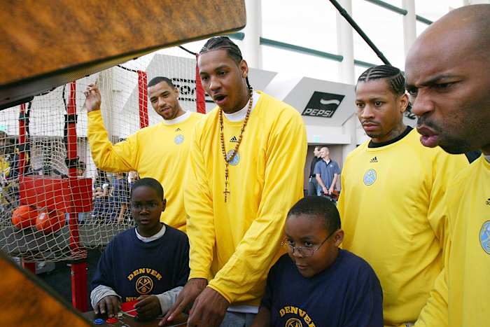 2007-carmelo-anthony-kenyon-martin-allen-iverson-chucky-atkins.jpg