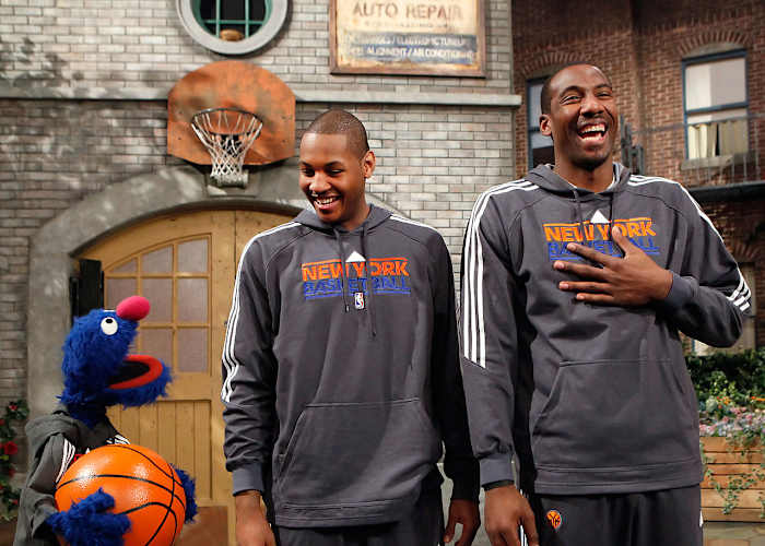 2011-carmelo-anthony-amare-stoudemire-sesame-street.jpg