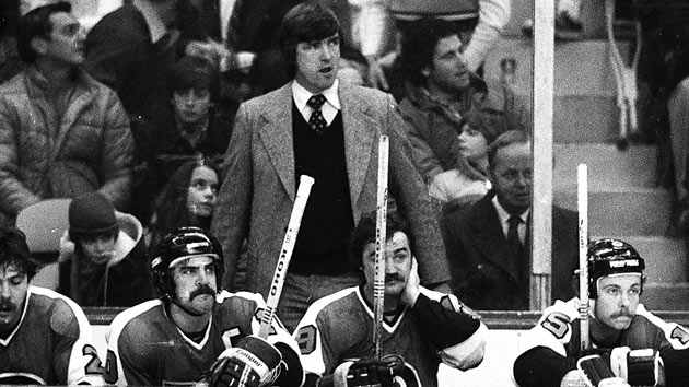 pat-quinn-flyers.jpg