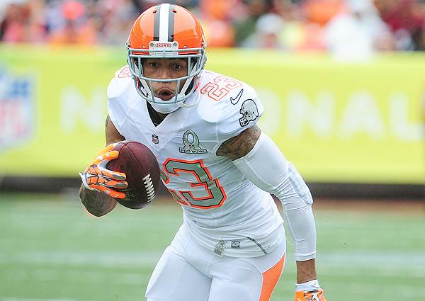 Cleveland Browns to unveil new, 'cutting-edge' uniforms next year