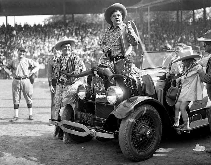 1928-lou-gehrig-babe-ruth-97339106_10.jpg