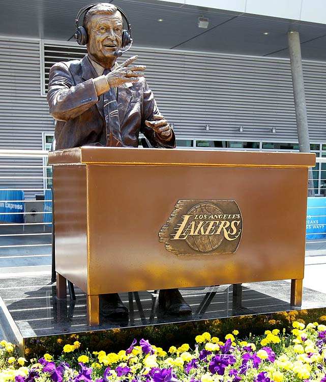 Chick Hearn