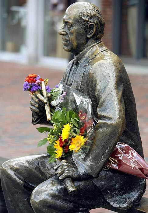 Arnold "Red" Auerbach