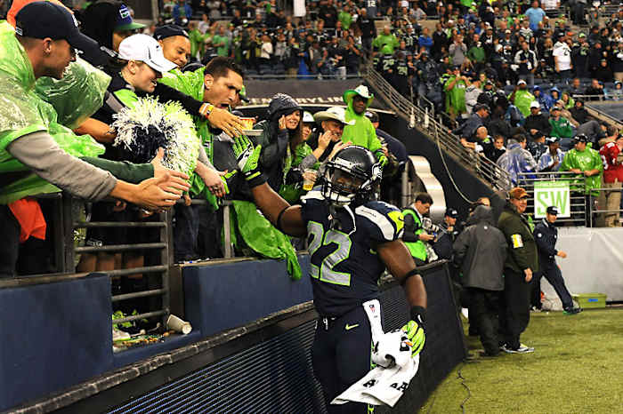 robert-turbin-fans-800.jpg