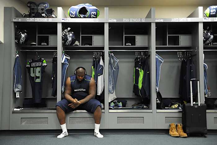 quiet-locker-room-800.jpg