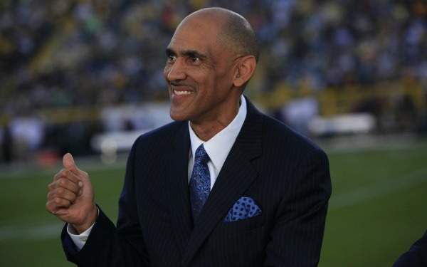 USC said a fake representative made overtures to ex-NFL coach Tony Dungy. (Getty Images)