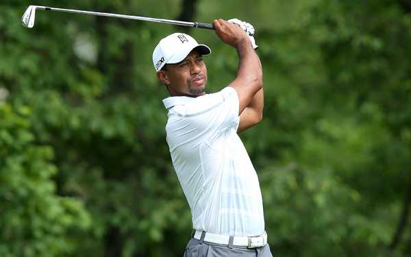 Tiger Woods first signed with Nike upon turning pro in 1996.(Photo by Andy Lyons/Getty Images)