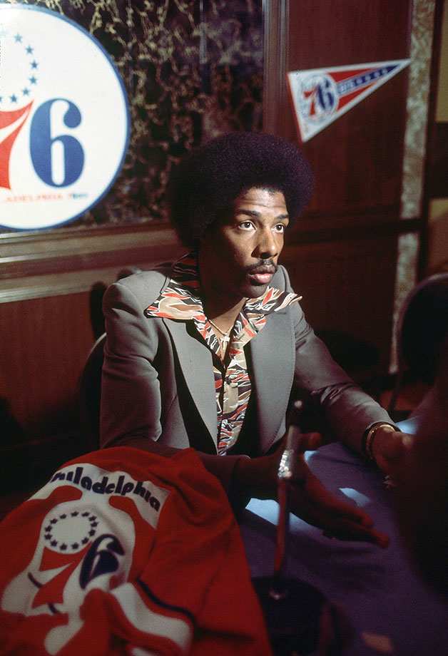 1976-Julius-Erving-001311263.jpg