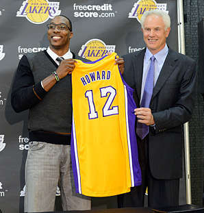 dwight-howard-mitch-kupchak.jpg