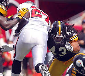 troy-polamalu-bucs.jpg