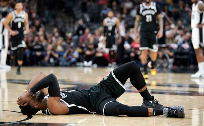 David Nwaba suffers an Archilles injury on Thursday's game against the Spurs.