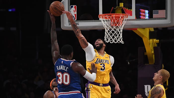 anthony-davis-back-injury-lakers Cropped