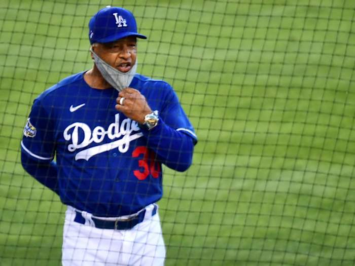 Dodger manager Dave Roberts