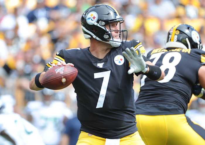 Ben Roethlisberger is one of the best Steelers quarterbacks of all time.