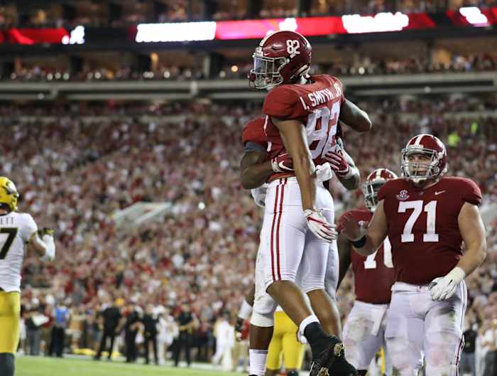 Irv Smith Jr. celebrates against Missouri, 2018