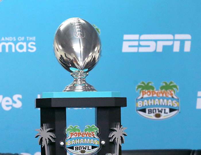 Bahamas-Bowl-Trophy