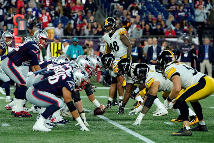Patriots quarterback Tom Brady (12) lines up against the Steelers during the second half at Gillette Stadium.