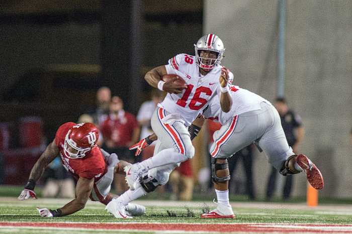 J.T. Barrett slips away from pressure at Indiana in 2017.