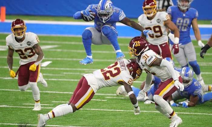 D'Andre Swift was electric Sunday for the Lions. 