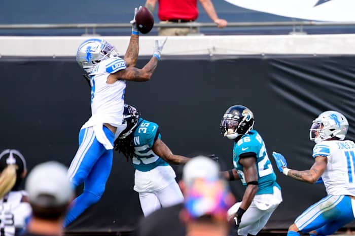 Kenny Golladay goes up for a catch against Jacksonville.  