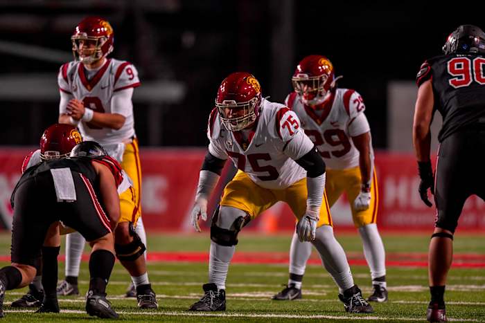 Kedon Slovis and RB Vavae Malepeai. Credit: John McGillen/USC Athletics