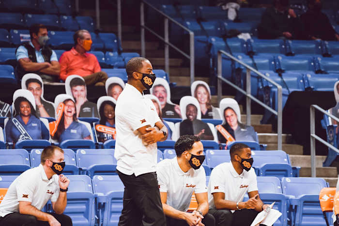 Mike Boynton and his Cowboys are 1-0 on the season.