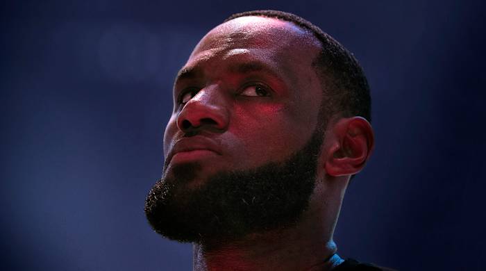 lebron-james-spoty-lead