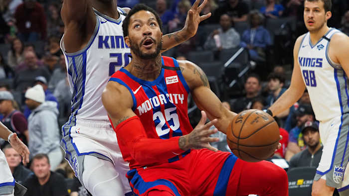 Pistons guard Derrick Rose