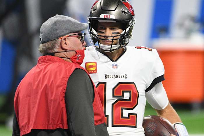 Bruce Arians Tom Brady ATL © Tim Fuller  2020 Dec 26