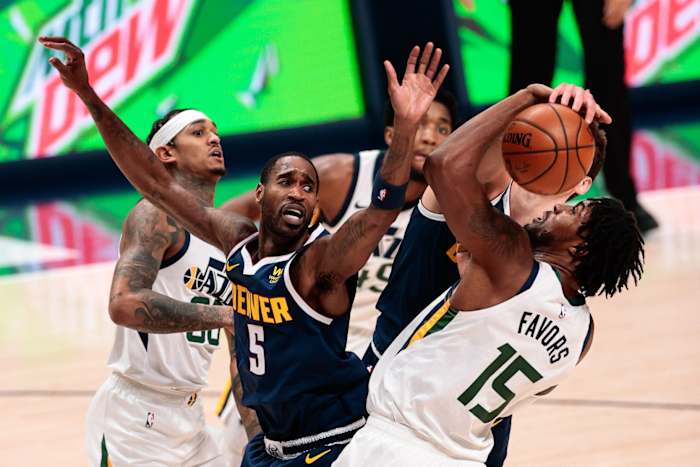 Derrick Favors Jordan Clarkson